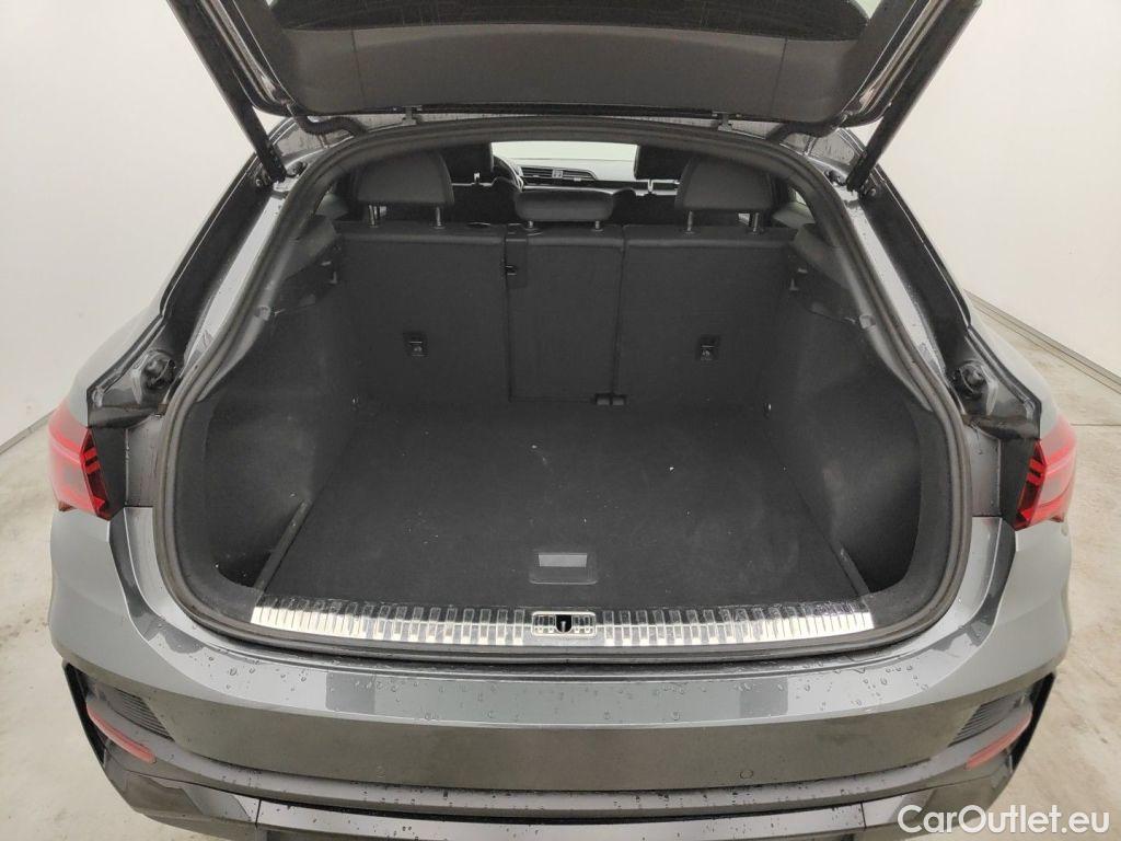 Audi  Q3 Audi  Sportback 35 TDI S tronic Quattro S Line 5d #14