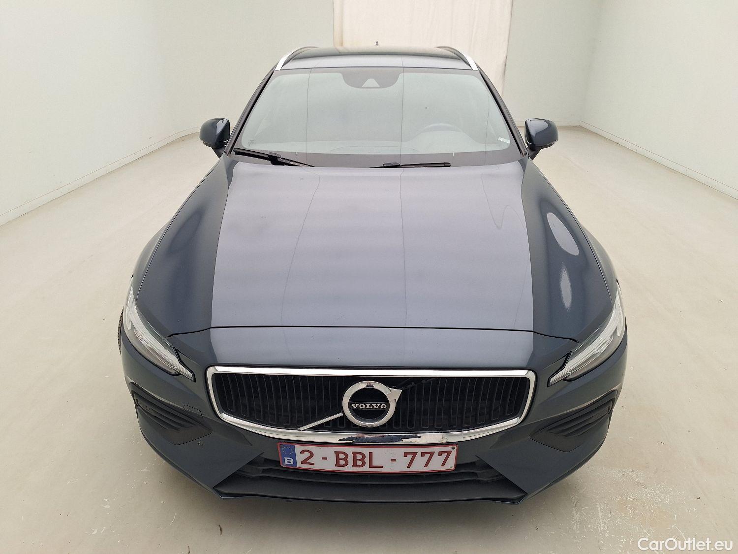 Volvo  V60 Volvo,  '18, Volvo  D3 Momentum Pro 5d #1