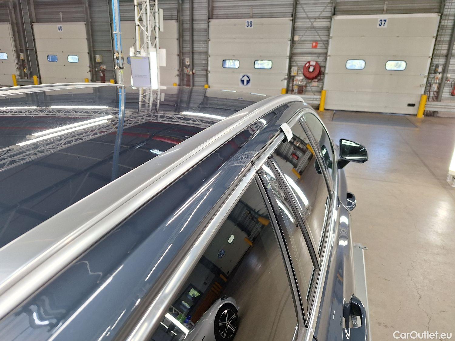 Volvo  V60 Volvo,  '18, Volvo  D3 Momentum Pro 5d #44