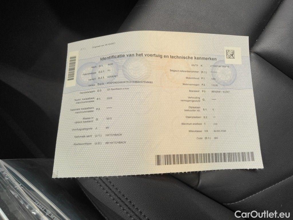 Audi  Q3 Audi  Sportback 45 TFSI e S tronic 5d #11