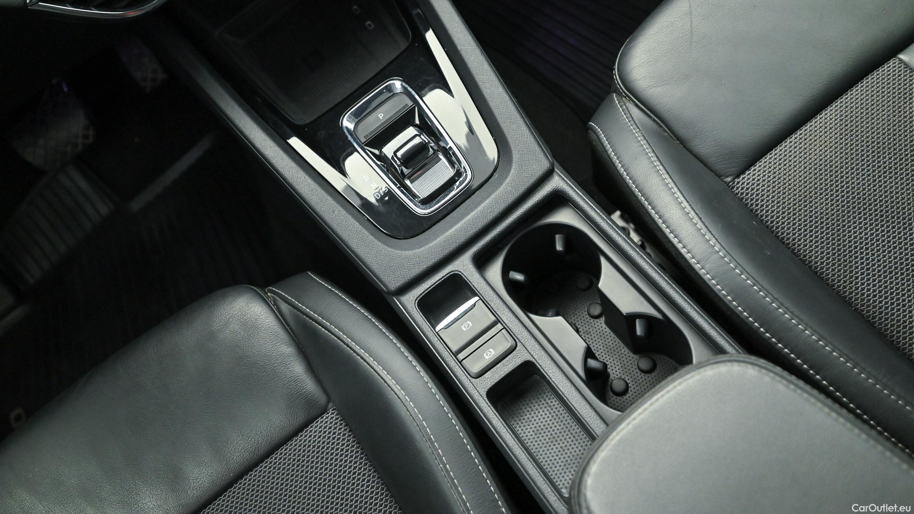 Skoda  Octavia Combi 2,0 TDI Automatic Diesel  33 #23