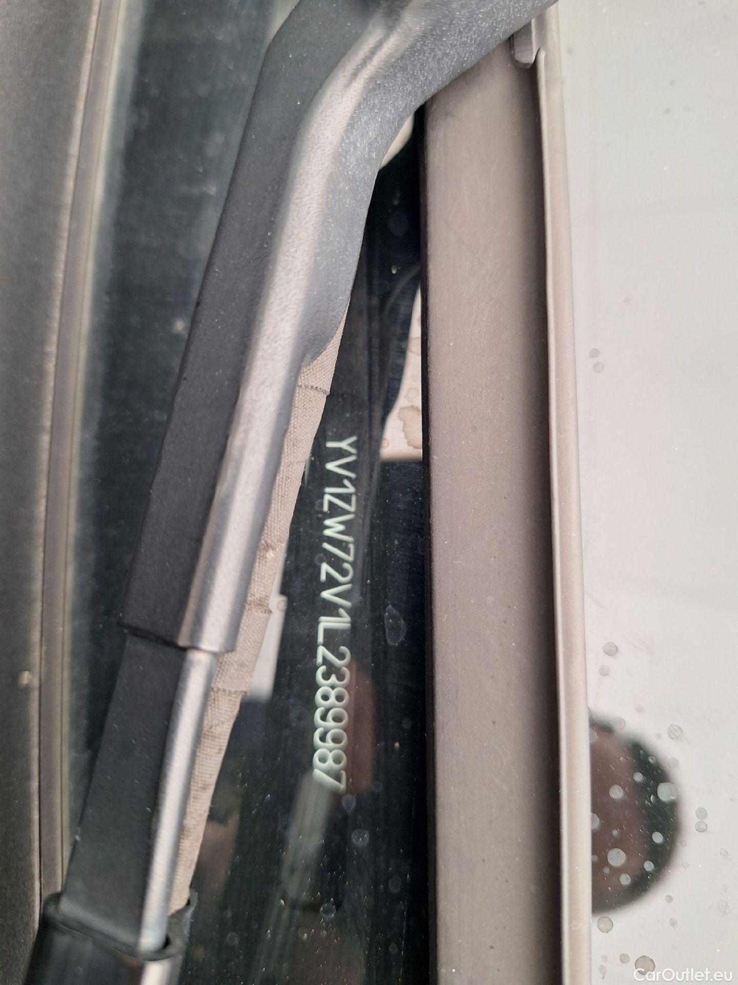 Volvo  V60 Volvo,  '18, Volvo  D3 Momentum Pro 5d #14