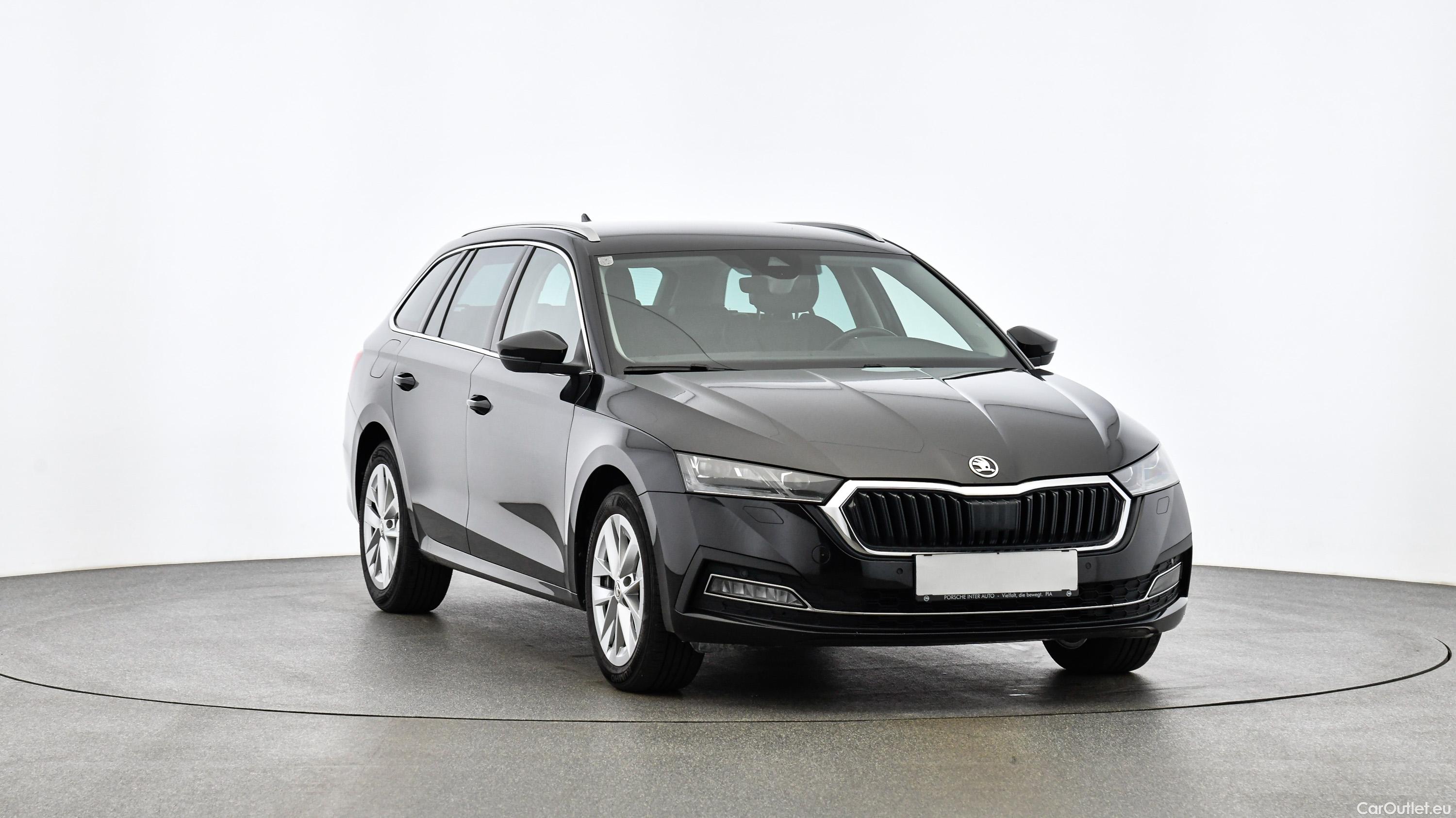 Skoda  Octavia Combi 2,0 TDI Automatic Diesel  33 #15