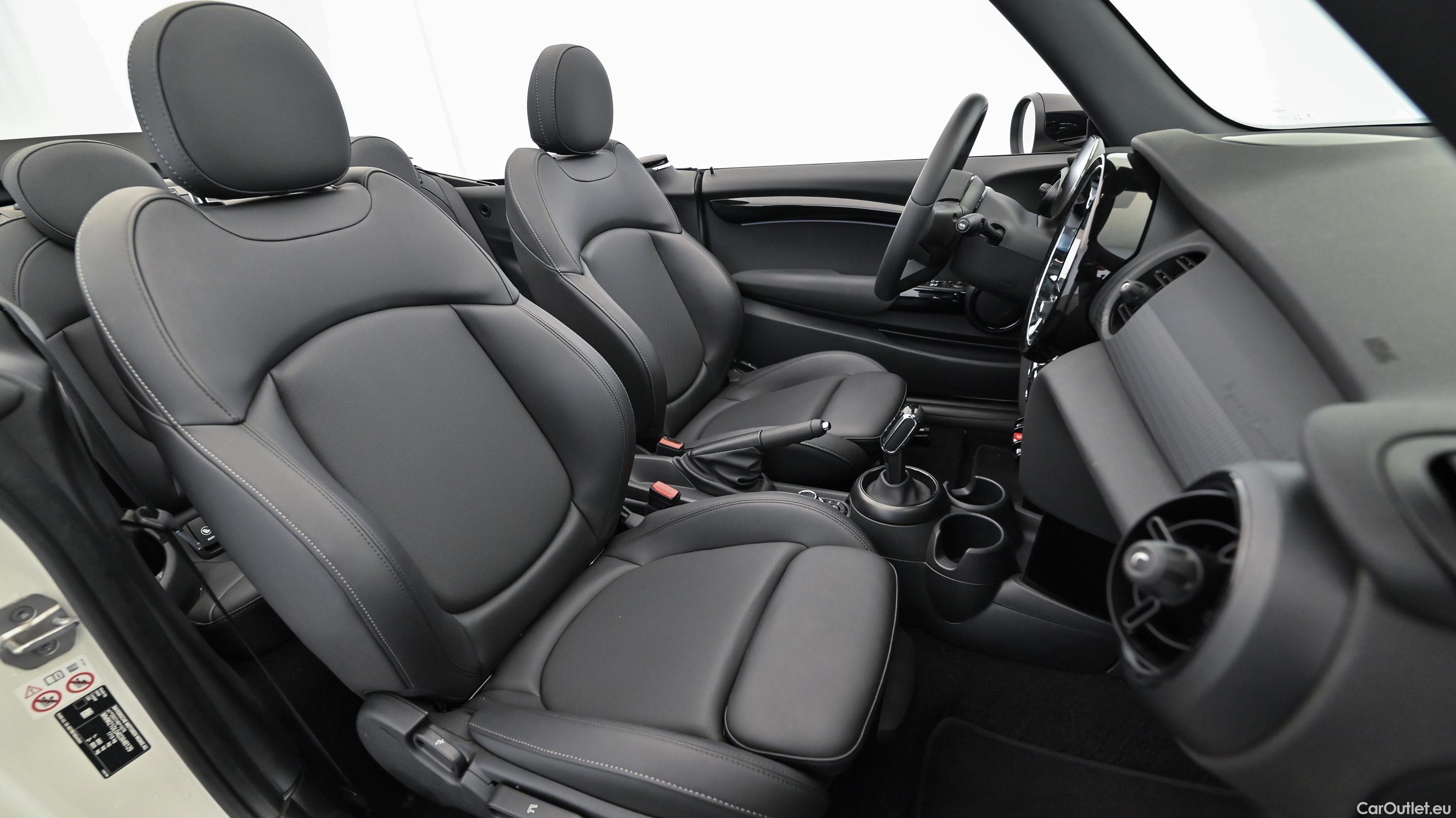 Mini  Cooper Cabrio Aut. F57 Automatic Petrol  30 #32