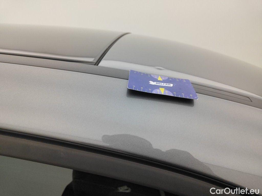 Mercedes  A-Klasse Mercedes-Benz  Limousine A 200d Business Solution Limited 4d #43