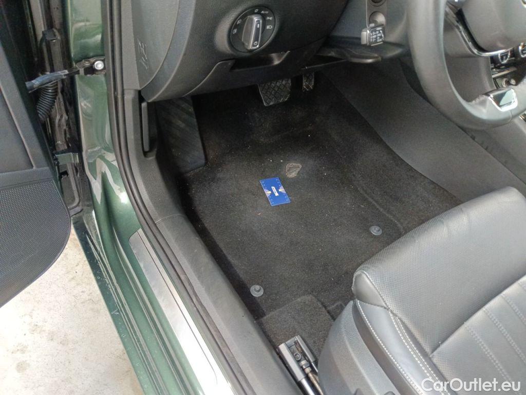 Skoda  Superb Skoda  Combi 2.0 CRTDI 90kW DSG7 Clever+ 5d #72