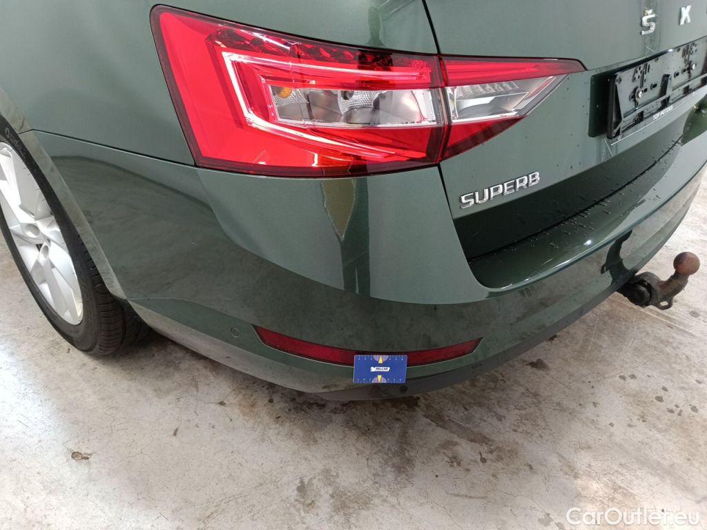 Skoda  Superb Skoda  Combi 2.0 CRTDI 90kW DSG7 Clever+ 5d #31