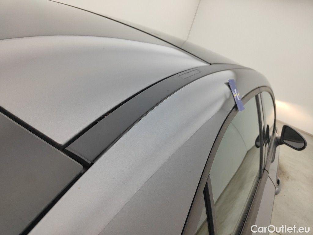 Mercedes  A-Klasse Mercedes-Benz  Limousine A 200d Business Solution Limited 4d #41