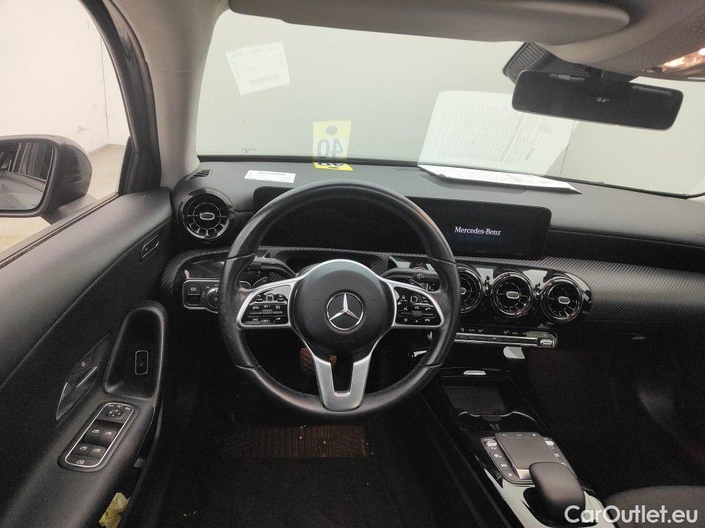 Mercedes  A-Klasse Mercedes-Benz  Limousine A 200d Business Solution Limited 4d #9