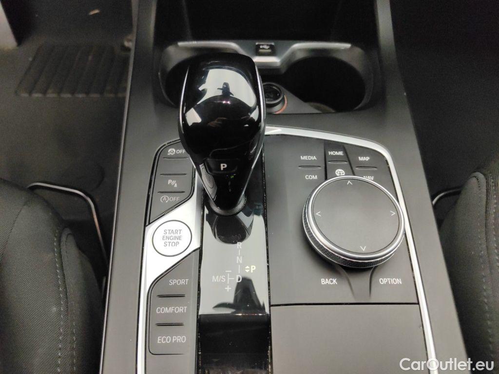 Bmw  Serie 1 BMW 1 HATCH DIESEL - 2019 118 dA 150hp (EU6AP) 5d #20