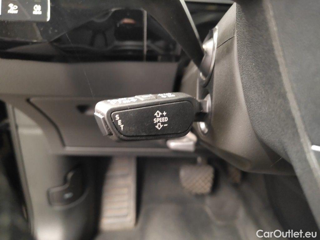 Audi  E-TRON Audi  Sportback 55 Quattro S-Line 5d #36