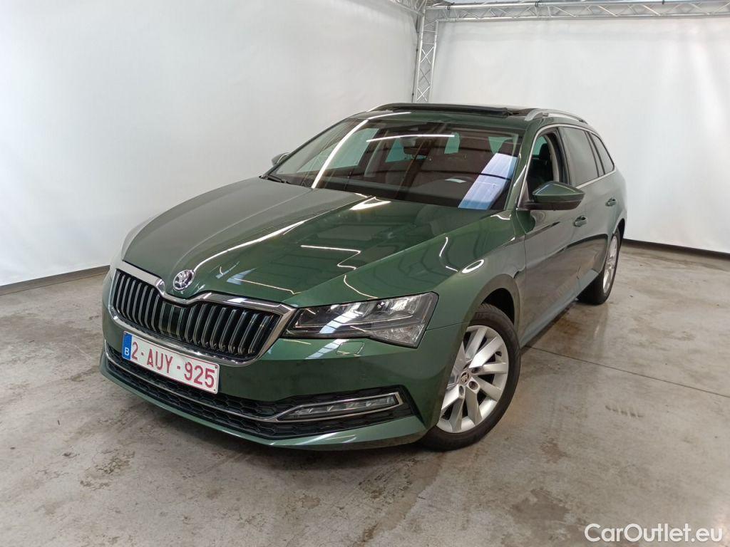 Skoda  Superb Skoda  Combi 2.0 CRTDI 90kW DSG7 Clever+ 5d #1