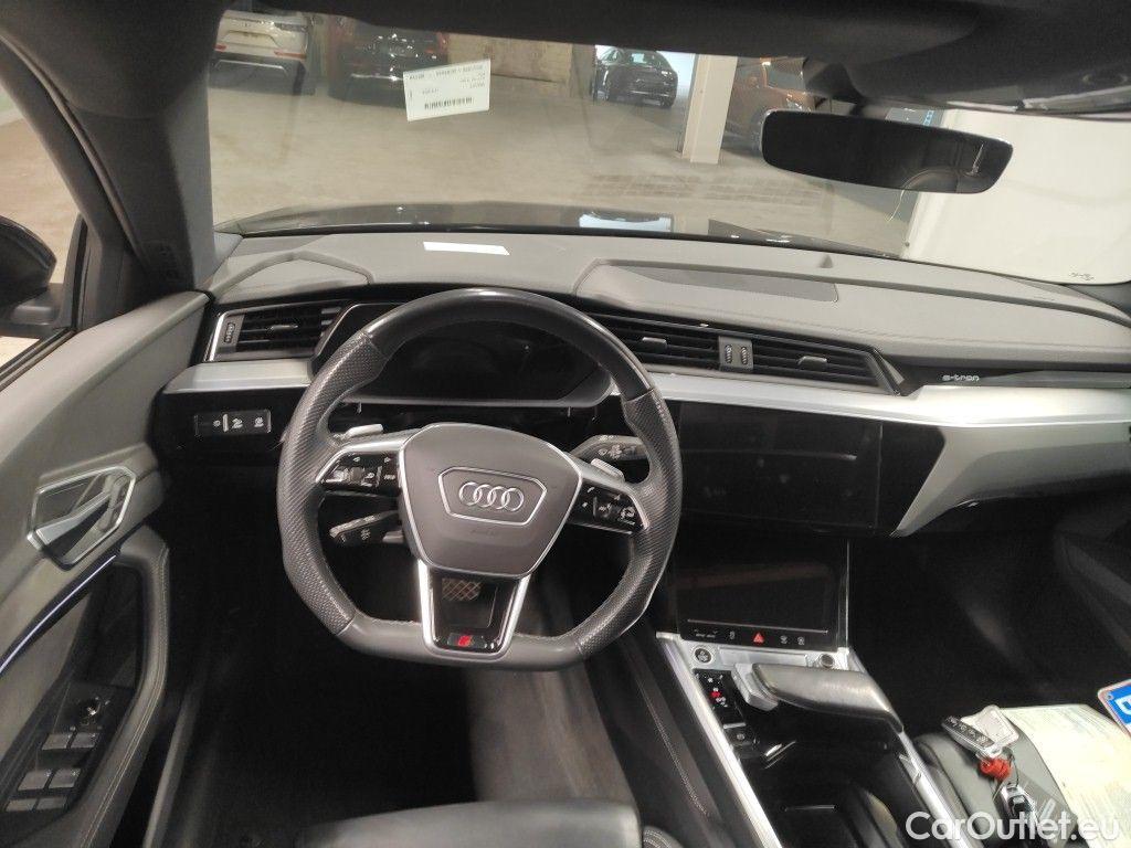 Audi  E-TRON Audi  Sportback 55 Quattro S-Line 5d #9