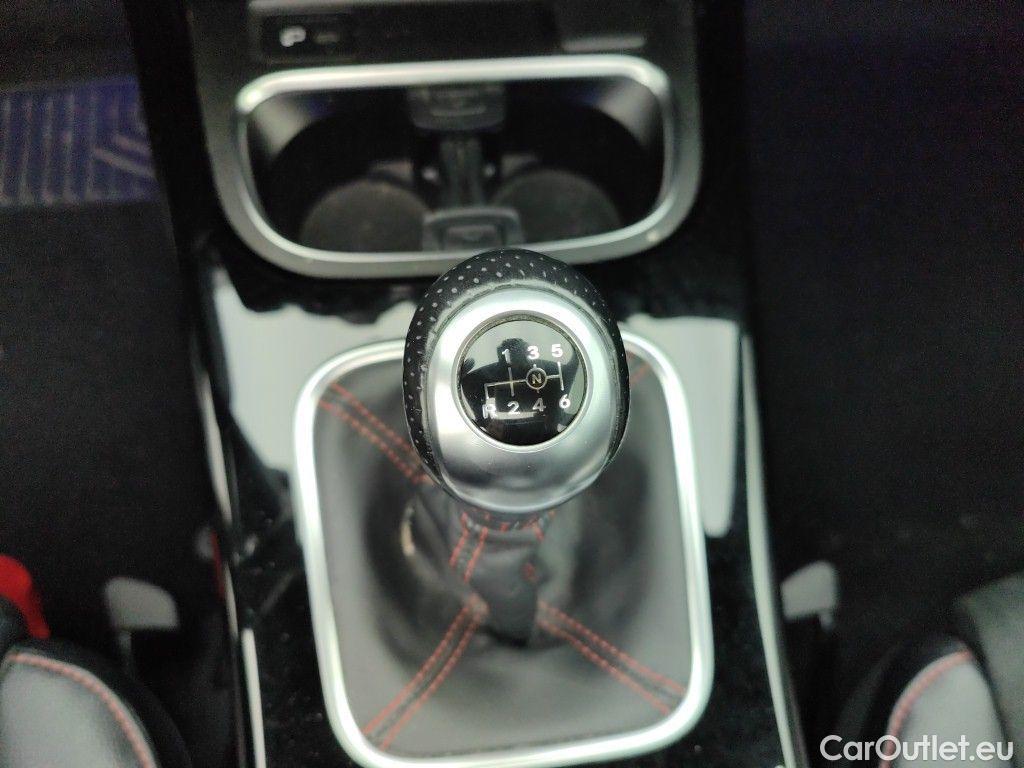 Mercedes  A-Klasse Mercedes-Benz  A 180 Business Solution 5d #38