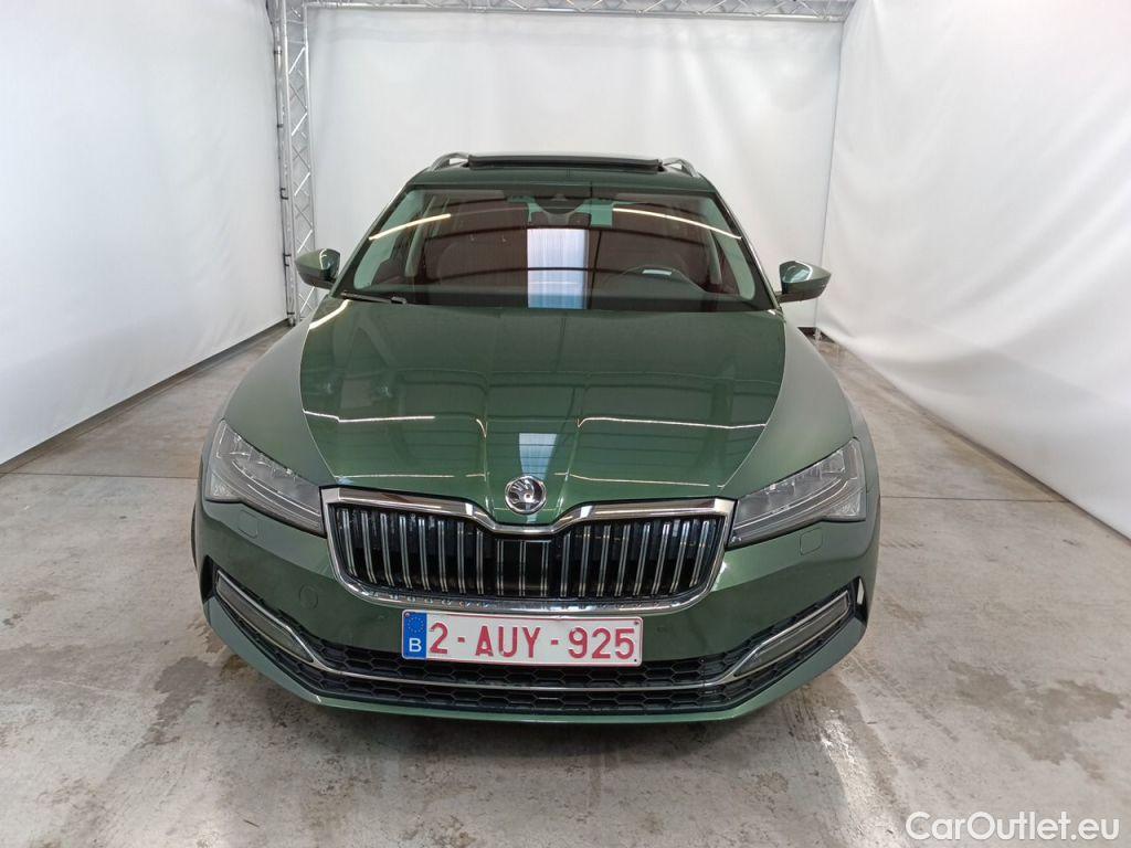 Skoda  Superb Skoda  Combi 2.0 CRTDI 90kW DSG7 Clever+ 5d #5