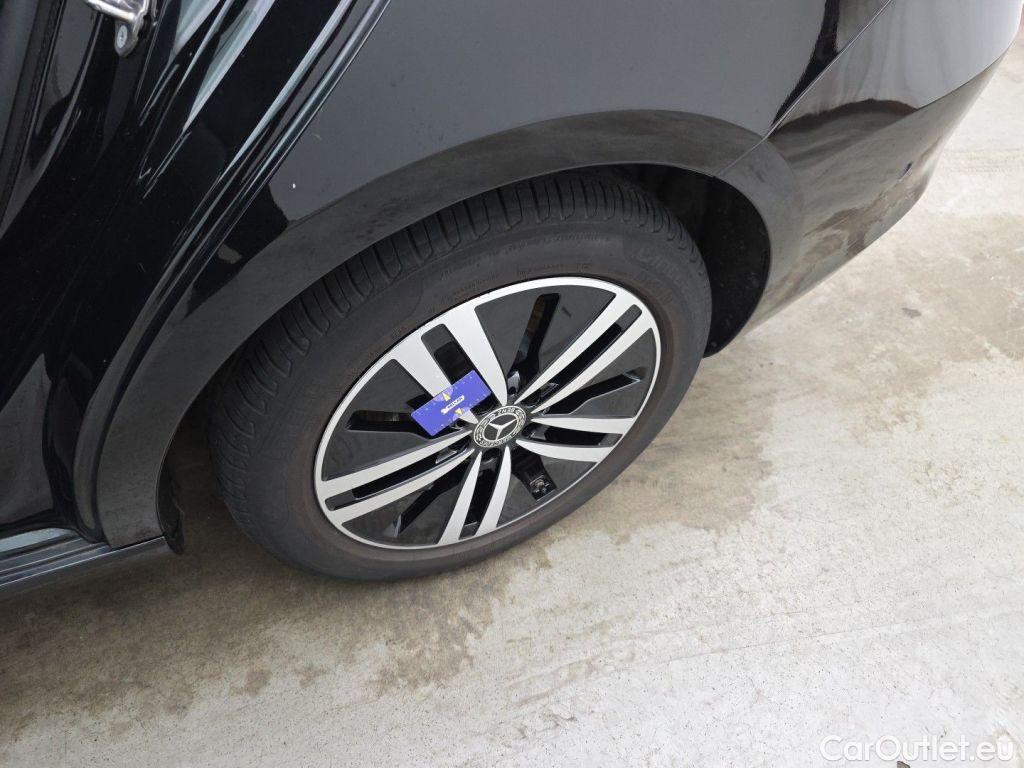 Mercedes  CLA-Klasse Mercedes-Benz CLA CLA 250 e Business Solution 4d #28