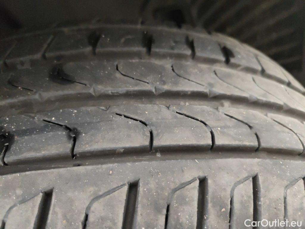 Bmw  Serie 1 BMW 1 HATCH DIESEL - 2019 118 dA 150hp (EU6AP) 5d #13