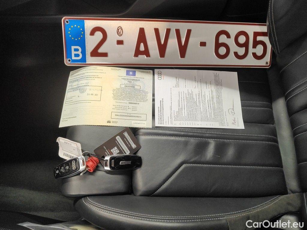 Audi  E-TRON Audi  Sportback 55 Quattro S-Line 5d #4