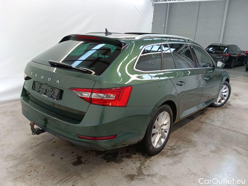 Skoda  Superb Skoda  Combi 2.0 CRTDI 90kW DSG7 Clever+ 5d #2