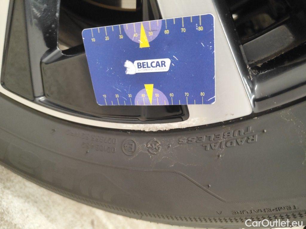 Volvo  XC60 Volvo  T6 Recharge Geartronic Inscription Expr. 5d #27