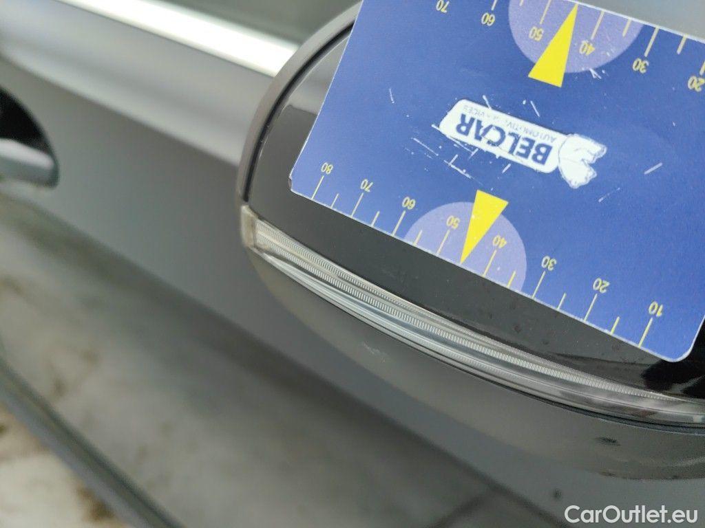 Mercedes  A-Klasse Mercedes-Benz  A 180 Business Solution 5d #78