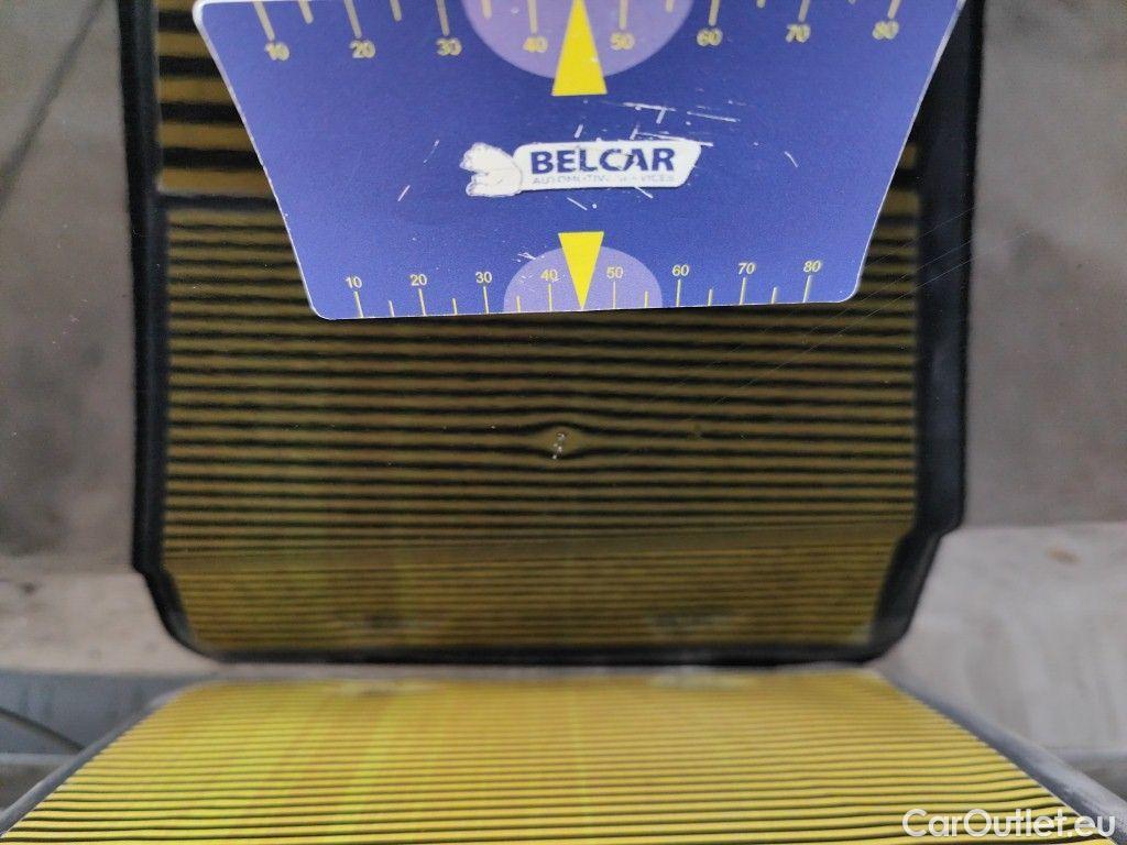 Mercedes  A-Klasse Mercedes-Benz  A 180 Business Solution 5d #52