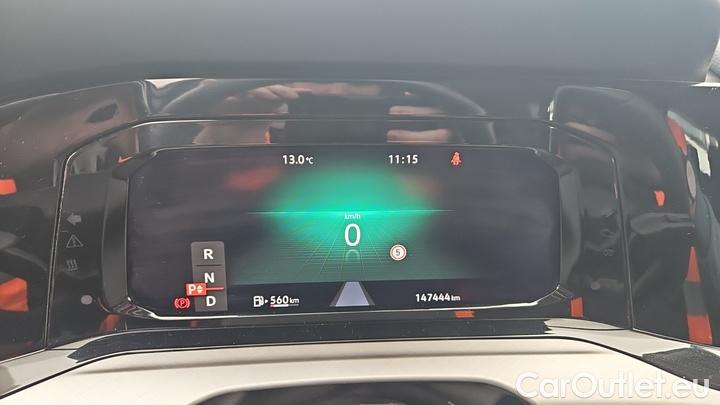 Volkswagen  Golf  2.0 TDI SCR 85kW DSG Life #5