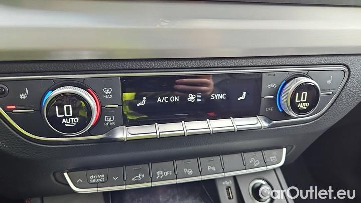 Audi  Q5 55 TFSI e S tronic quattro S line #14