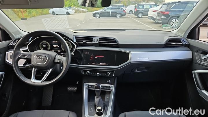 Audi  Q3 45 TFSI e S tronic #6