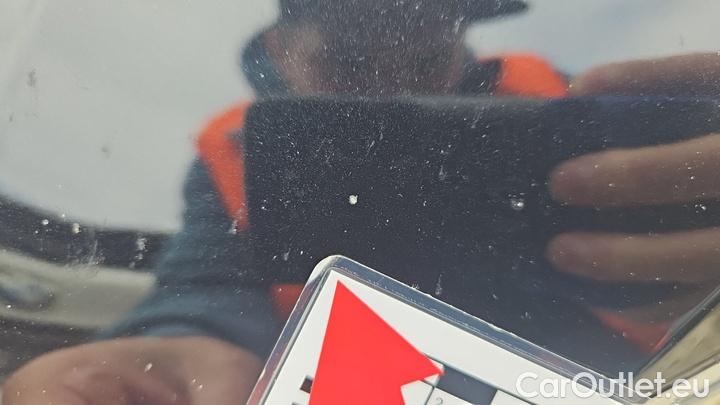 Volkswagen  Golf  2.0 TDI SCR 85kW DSG Life #18