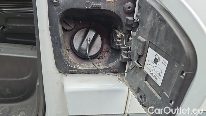 Opel  Movano 2.3 D 100kW L2H2 3,5t Front #15