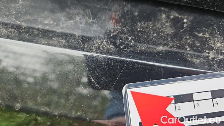 Bmw  Serie 3 330e M Sport Automatik #33