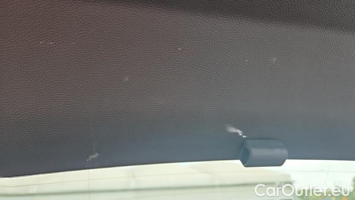 Volkswagen  Golf  2.0 TDI SCR 85kW DSG Life #31