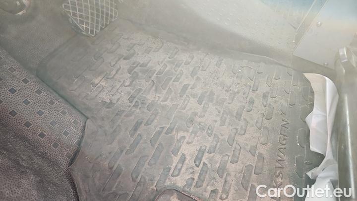 Volkswagen  Transporter 2,0 TDI 146kW BMT DSG 4MOT 2,8t Hoch lan #25