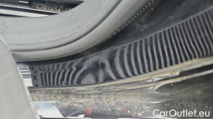 Volkswagen  Golf  2.0 TDI SCR 85kW DSG Life #20