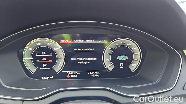 Audi  Q5 55 TFSI e S tronic quattro S line #5