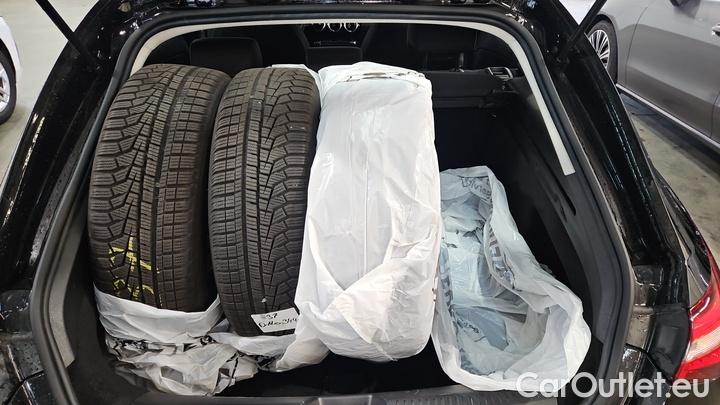 Mercedes  CLA-Klasse CLA 180 Shooting Brake #8