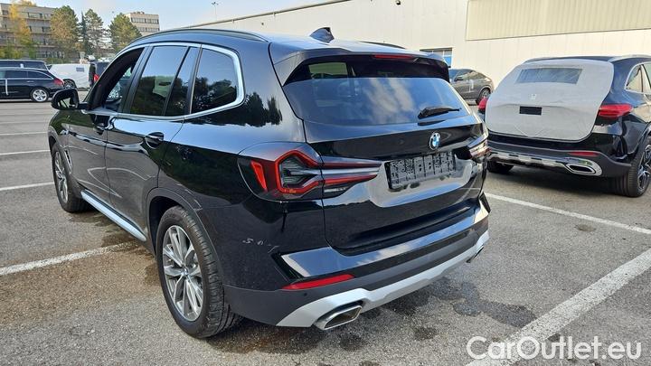 Bmw  X3 xDrive20i AT #3