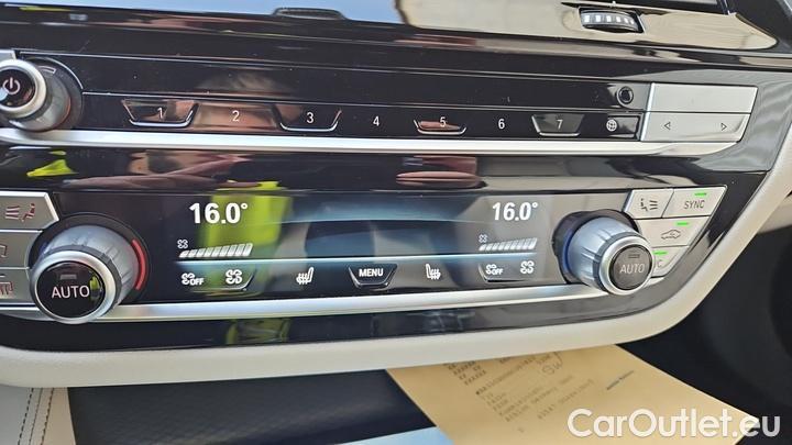 Bmw  Serie 5 530e xDrive Touring A #14