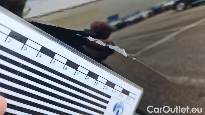 Mercedes  GLA  200 DCT #25