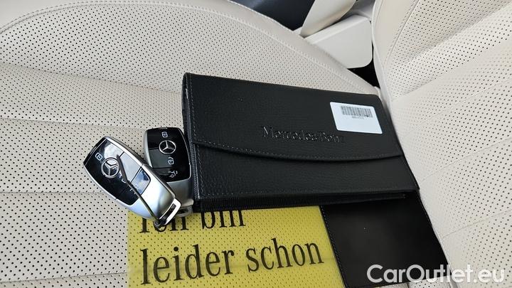 Mercedes  E-Klasse E 300 e 4MATIC Autom. #12