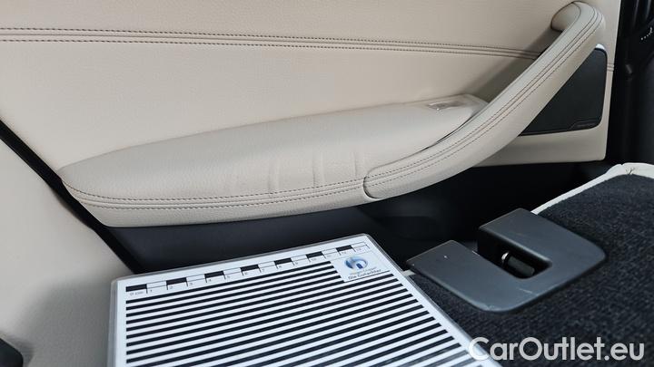 Bmw  Serie 5 530e xDrive Touring A #31