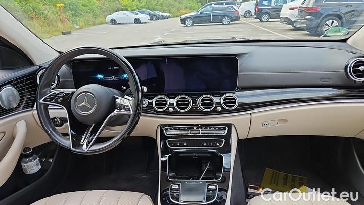 Mercedes  E-Klasse E 300 e 4MATIC Autom. #6
