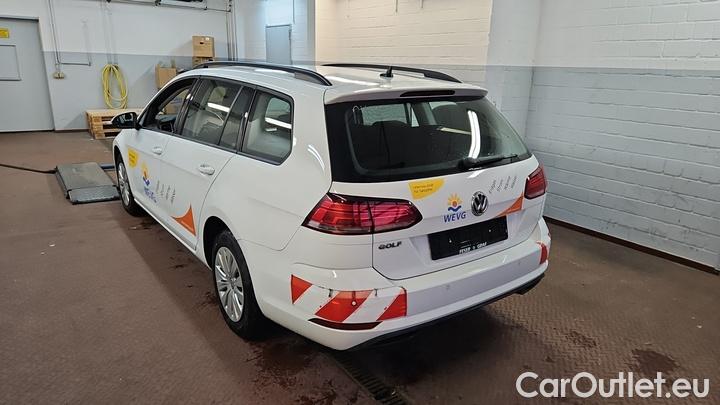 Volkswagen  Golf  1.6 TDI SCR Trendline Variant #3