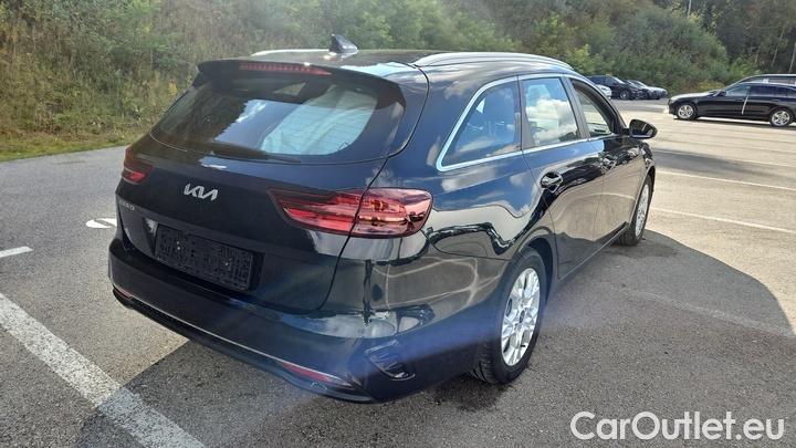 KIA  Cee'd 1.6 CRDi MHEV 100kW DCT Vision SW #4