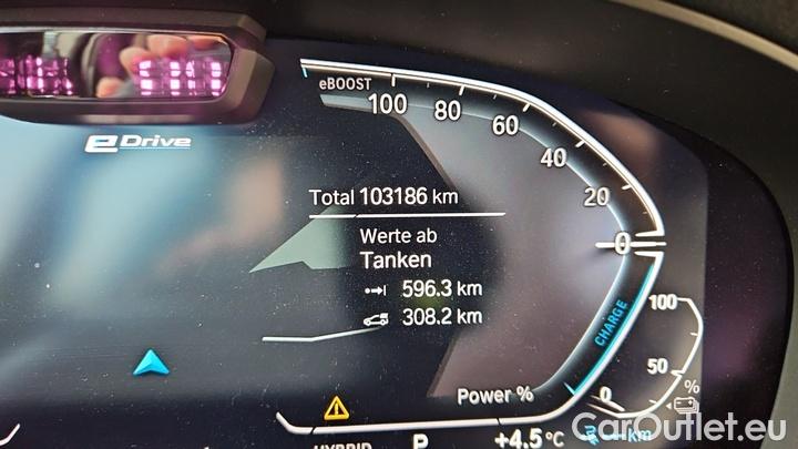 Bmw  Serie 5 530e xDrive Touring A #9