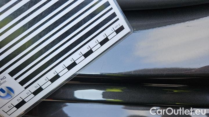 Mercedes  E-Klasse E 300 e 4MATIC Autom. #18