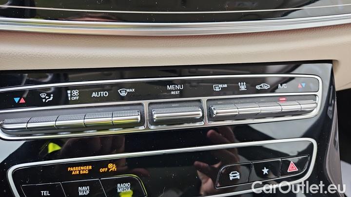 Mercedes  E-Klasse E 300 e 4MATIC Autom. #14