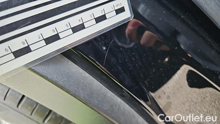 Bmw  X3 xDrive20i AT #35