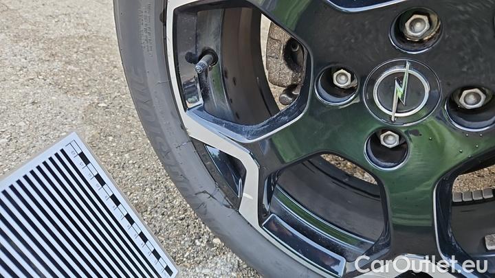 Opel  Crossland 1.5 Diesel 81kW Ultimate S/S #30